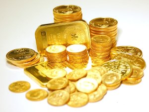 gold-coins-and-bar